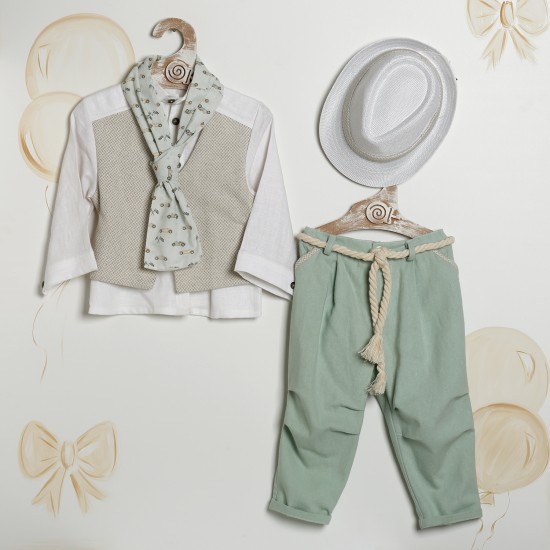 Βαπτιστικό Κουστούμι Αγοριού "Mint Vintage Racer" 2624